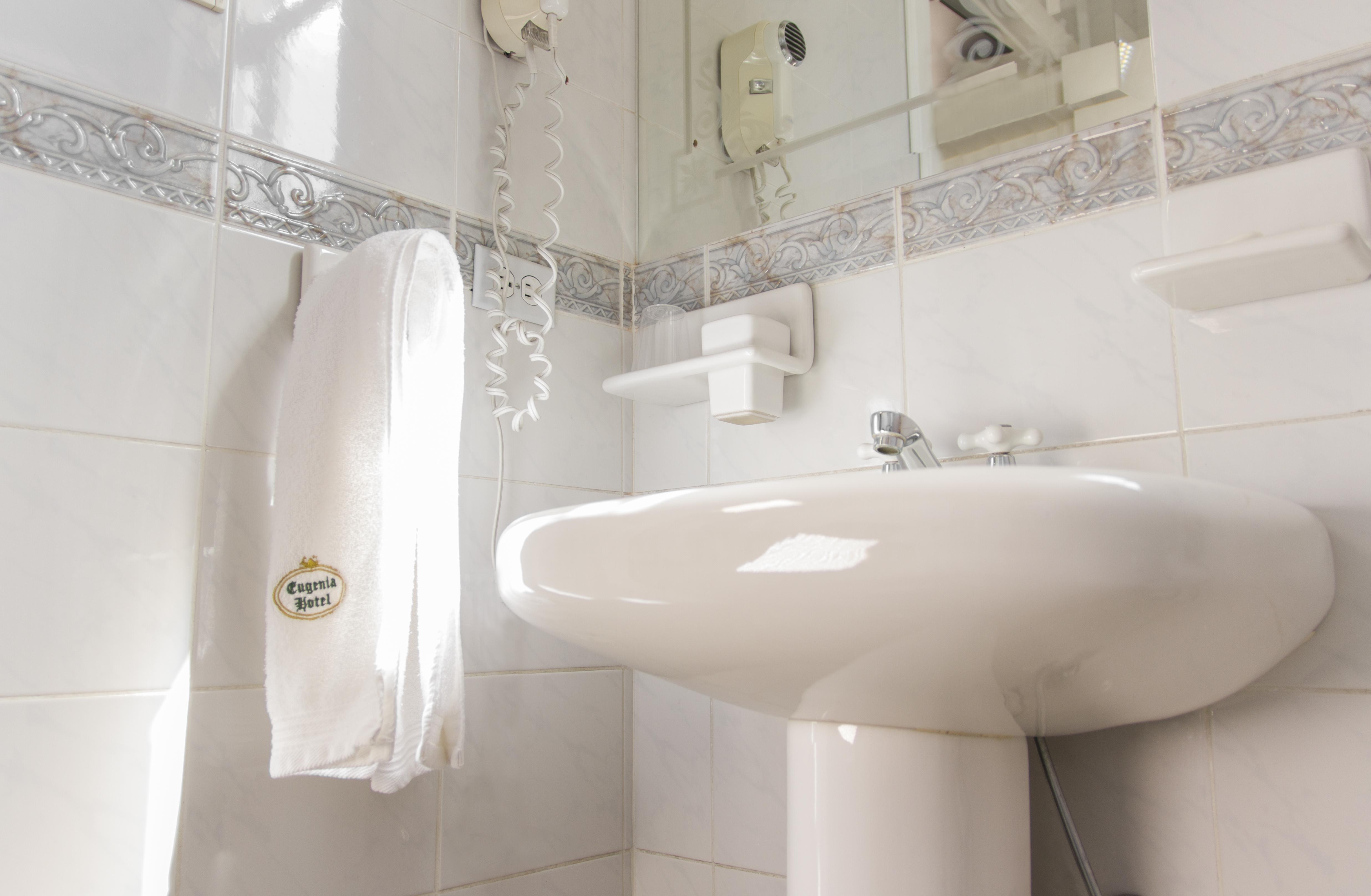 Hotel Eugenia 3*