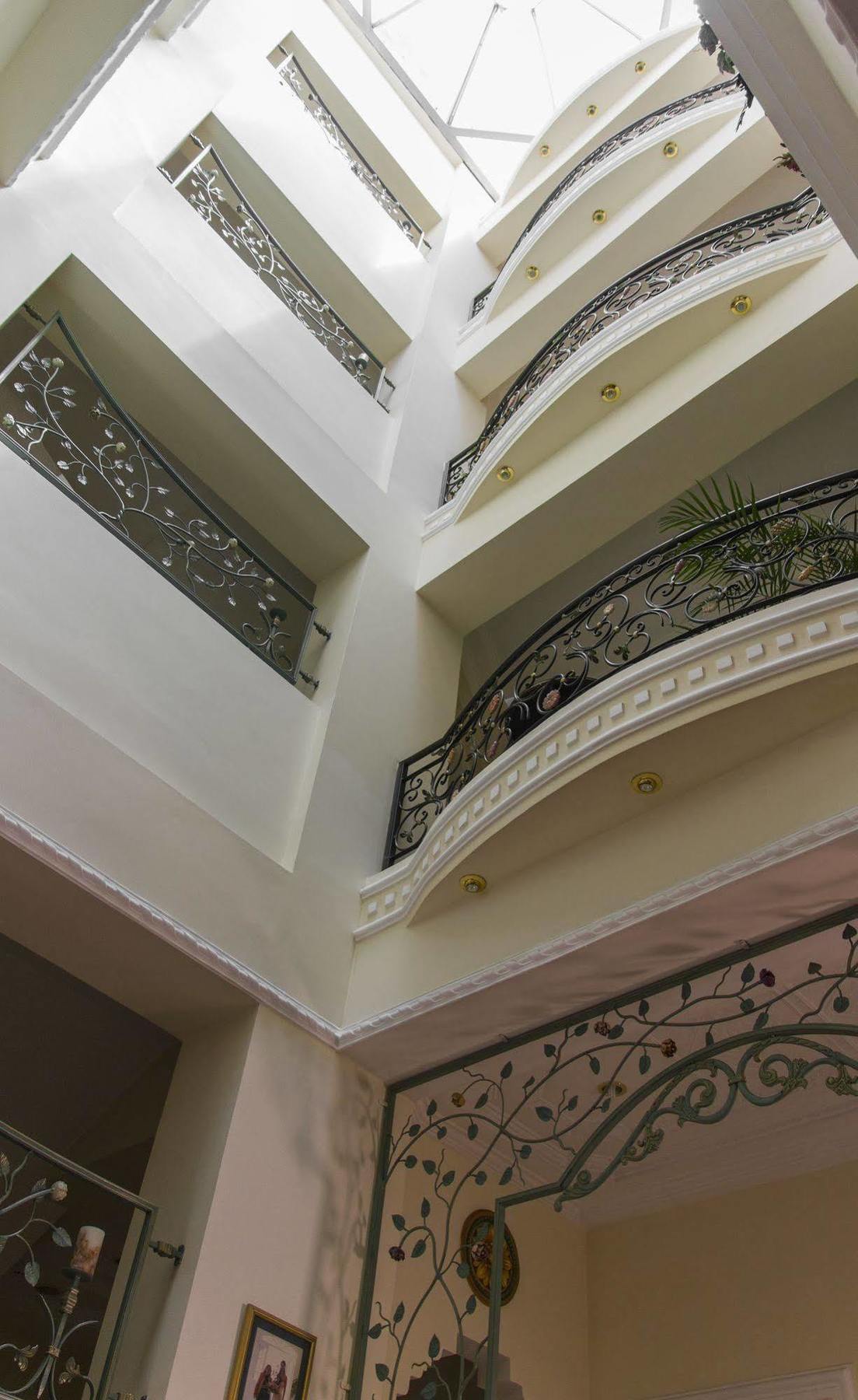 Hotel Eugenia 3*