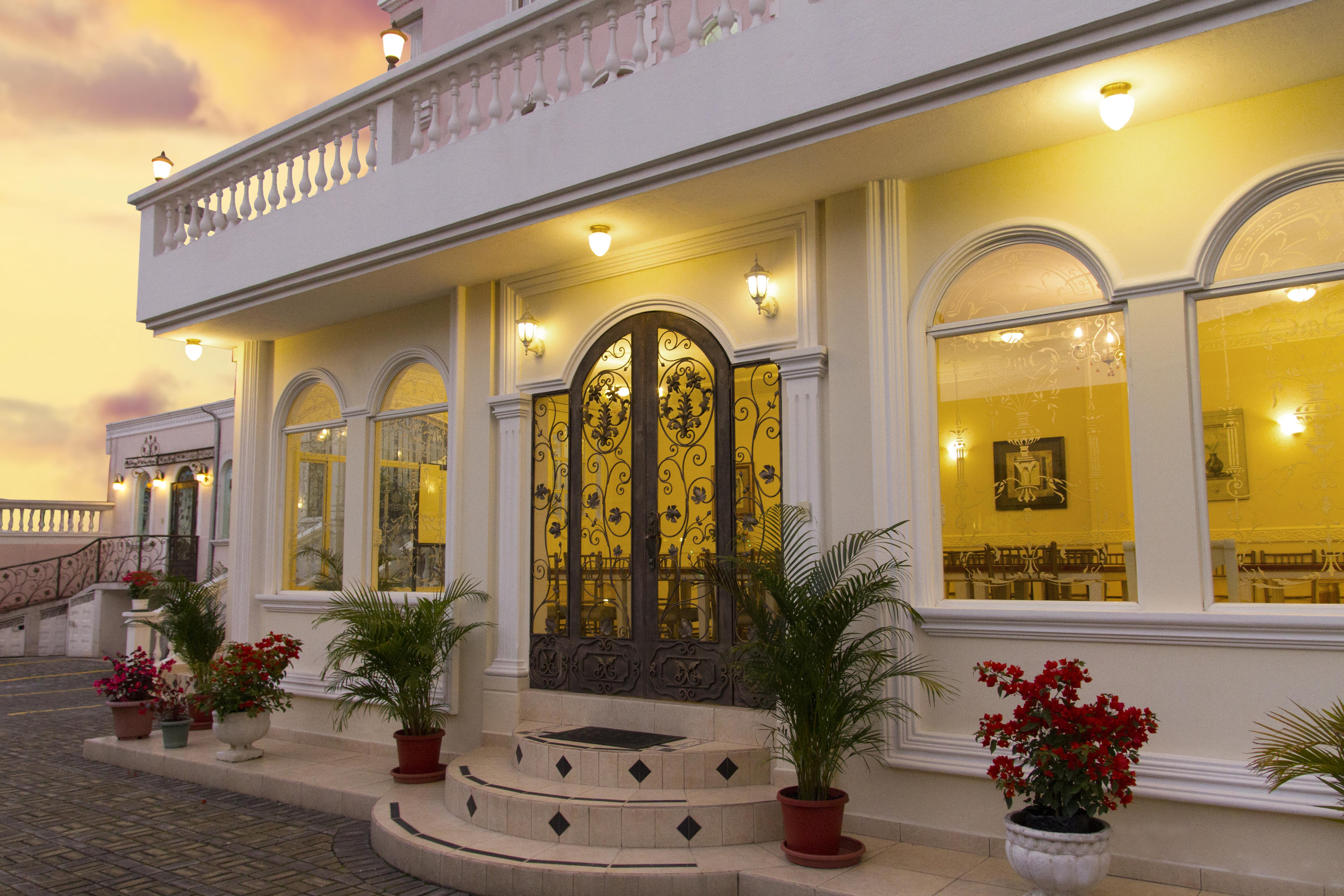 Eugenia Hotel