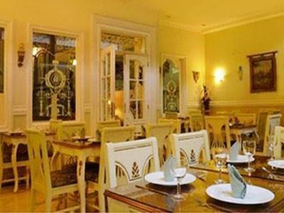 Eugenia Hotel 3*